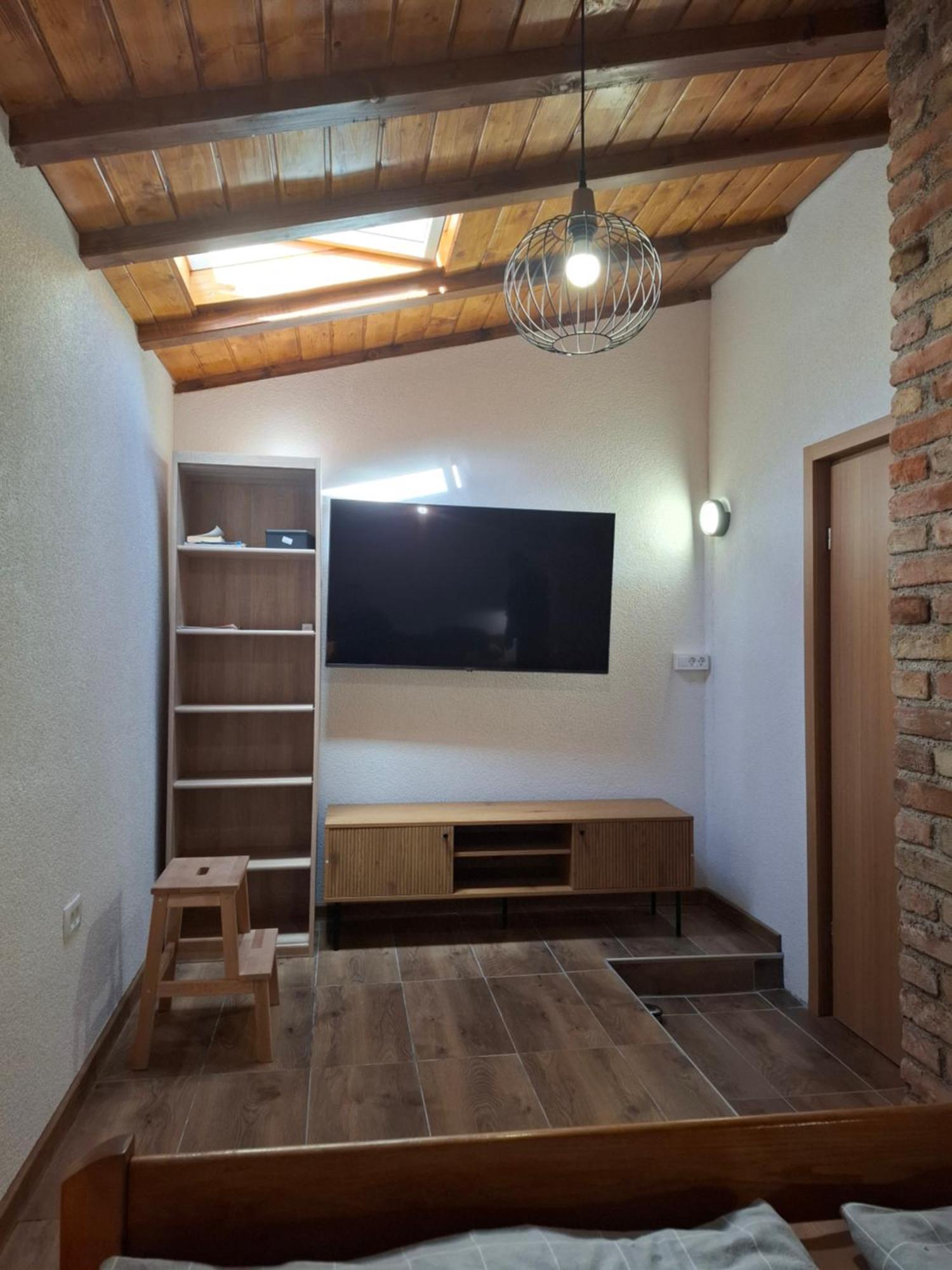 Apartment Kristic 2 Grabovac  Ngoại thất bức ảnh